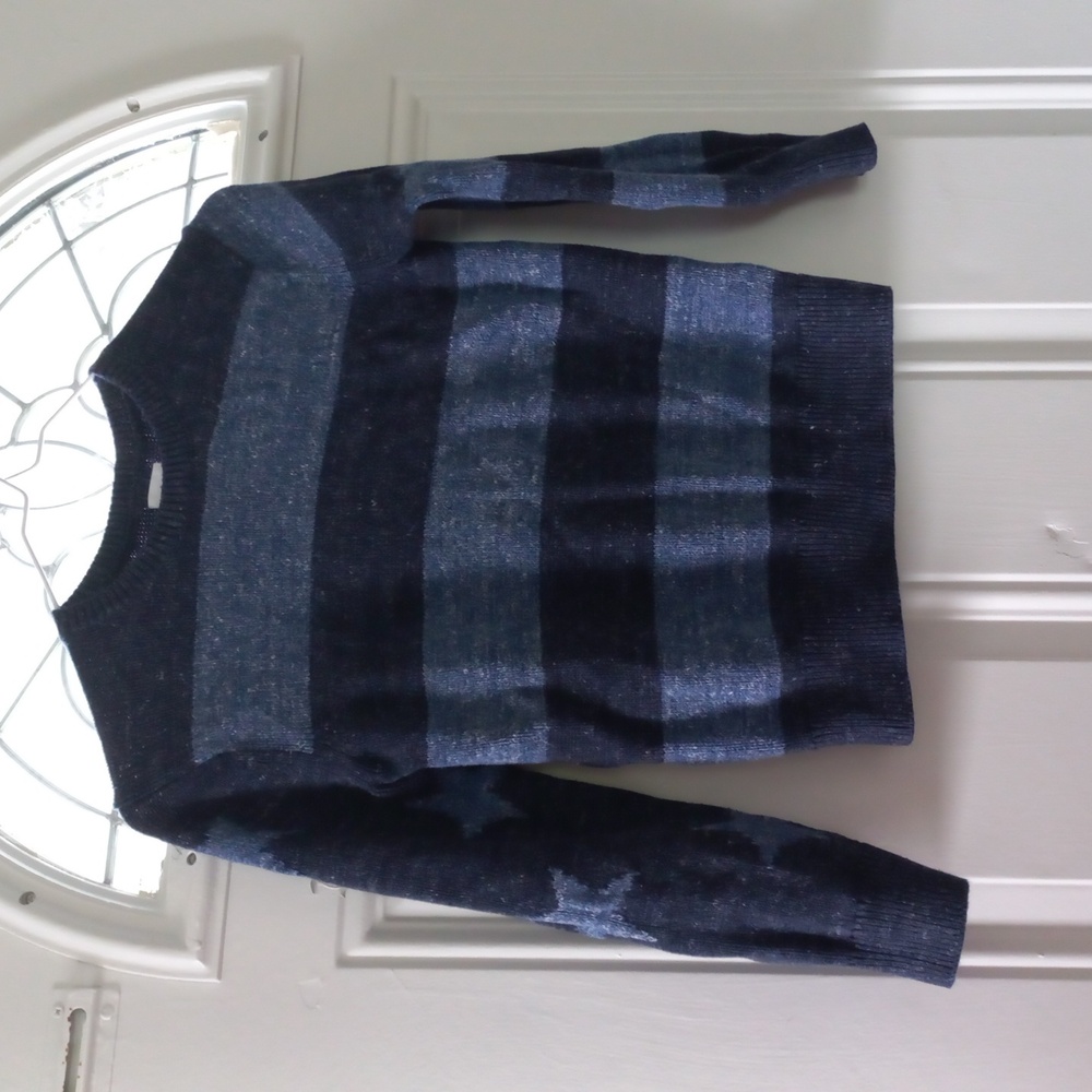 GAP - Picture 5 of 5